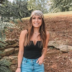 Meet your Posher, Hannah